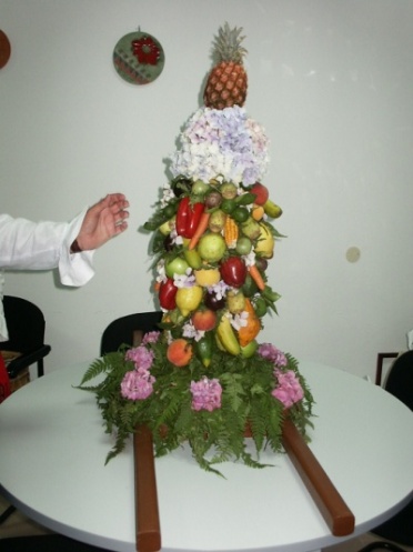 Ramo de frutas en las fiestas de Arure