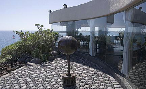MIAC. Restaurante-Cafeter�a